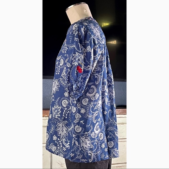 Johnny Was Effortless Puffed Sleeve Blue Embroidered Blouse NWT New M - Picture 8 of 15